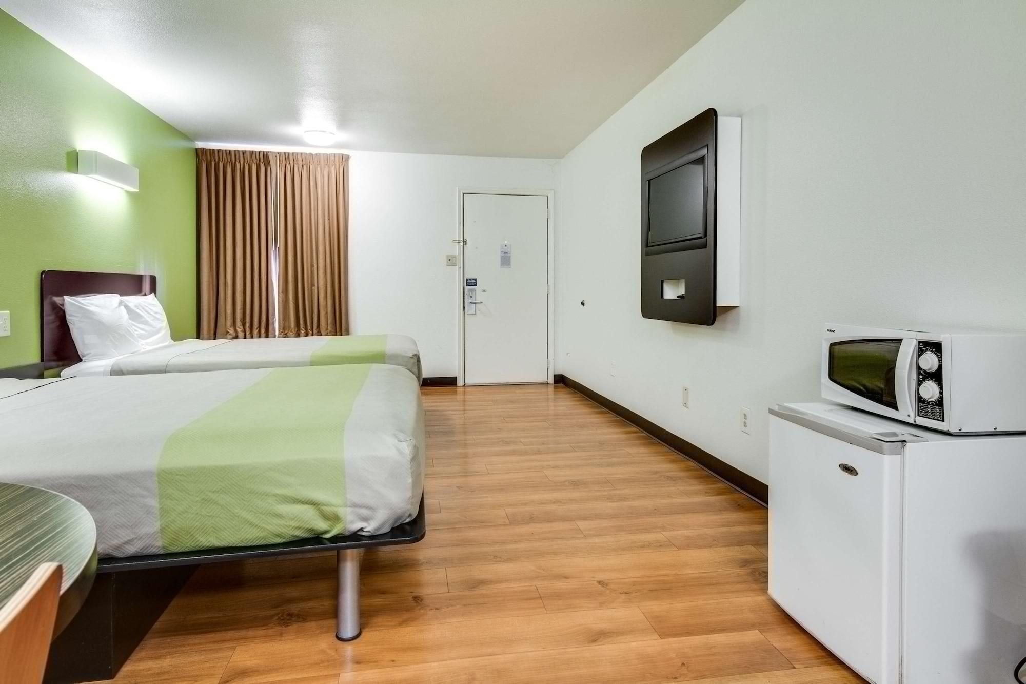 Motel 6-Longview, Tx - North Екстер'єр фото