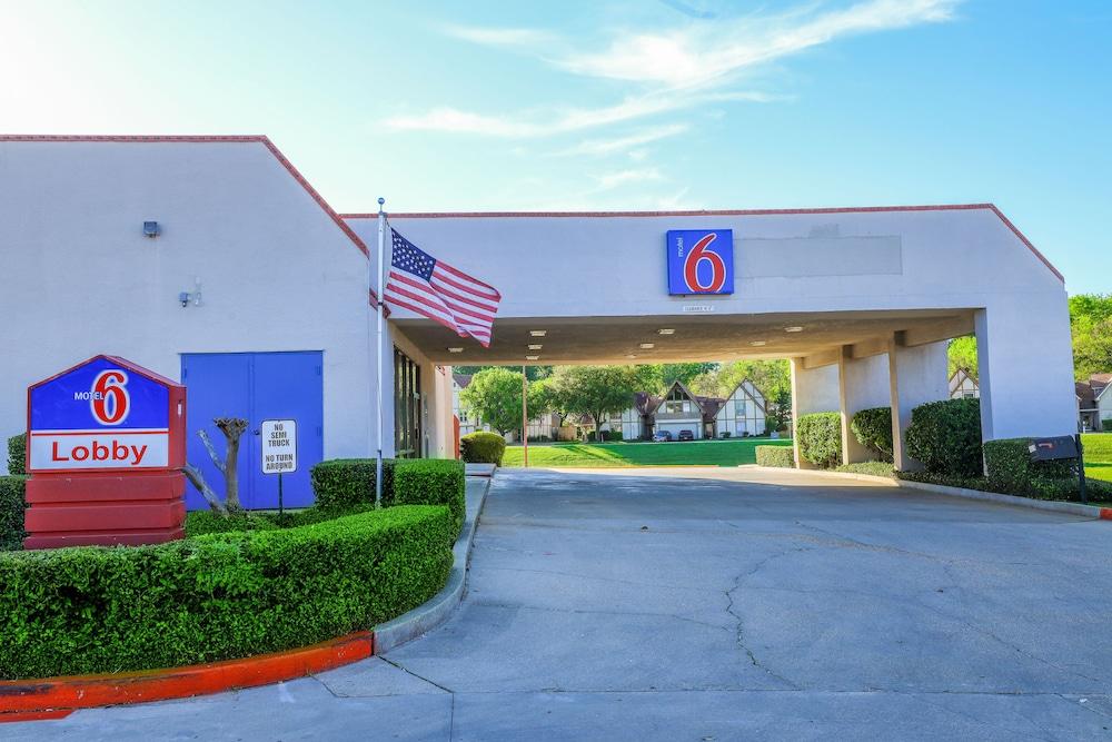 Motel 6-Longview, Tx - North Екстер'єр фото